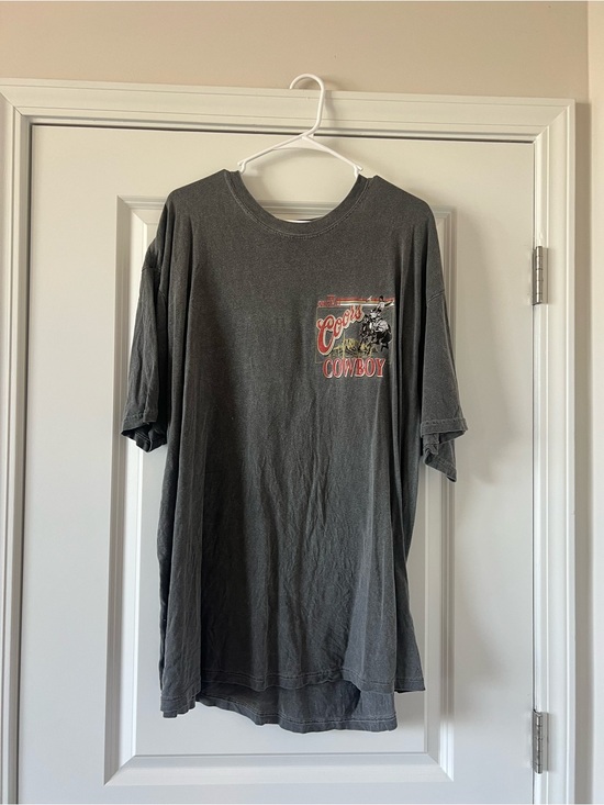 Comfort Colors Other - Comfort Colors Cowboy Graphic Short-Sleeve T-Shirt - Charcoal with Red Accent